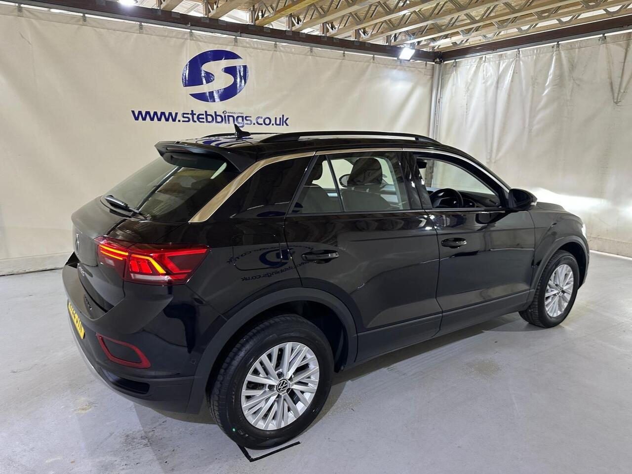Volkswagen T-Roc AV22SYR