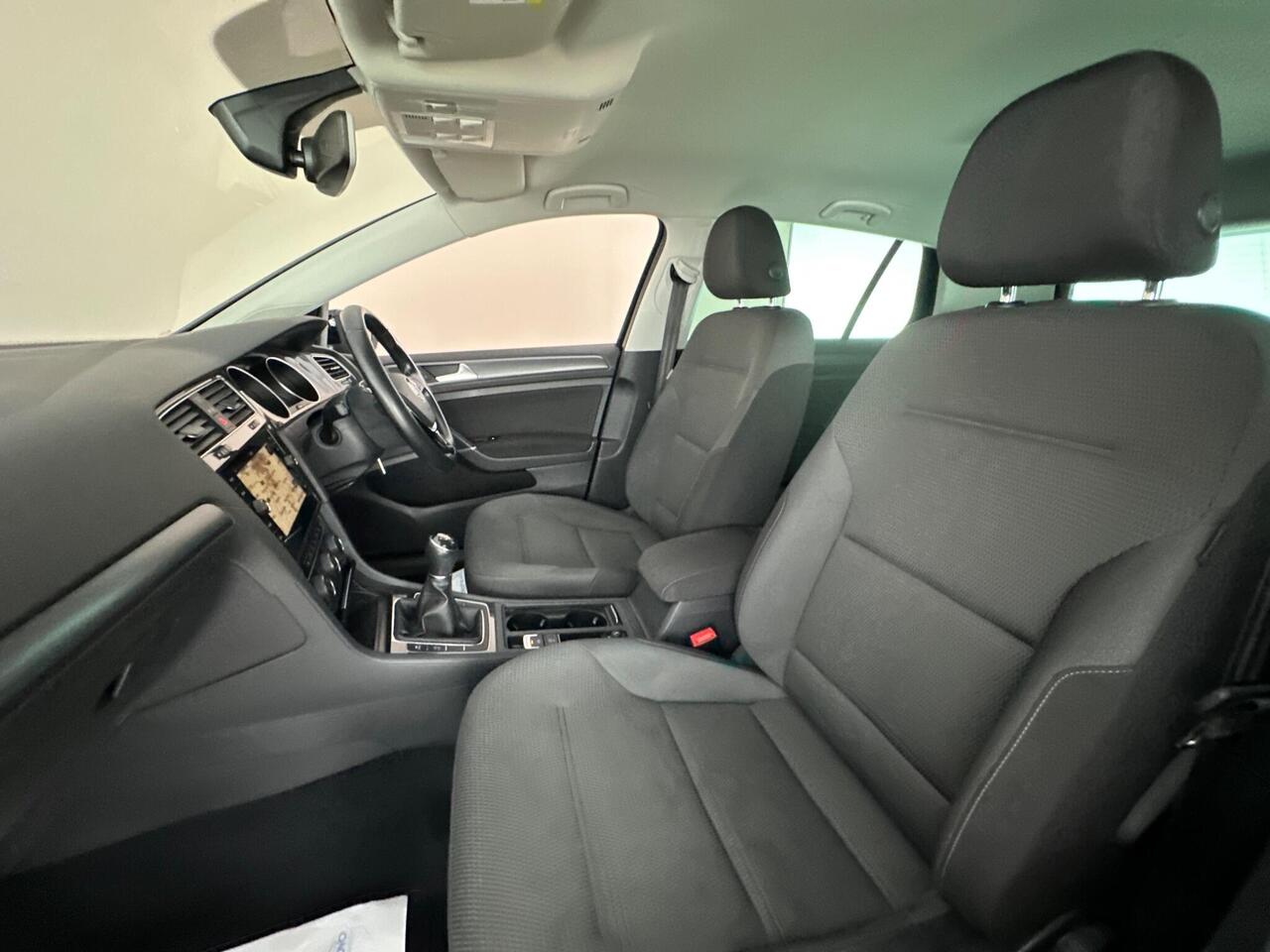 Volkswagen Golf AU20UTR