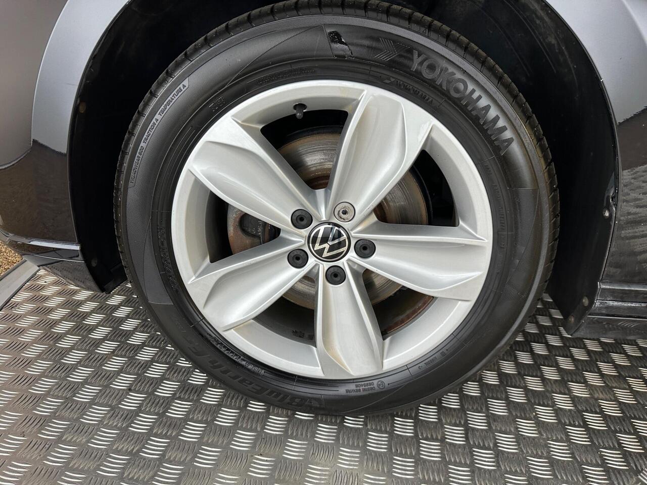 Volkswagen Passat YC71RXO