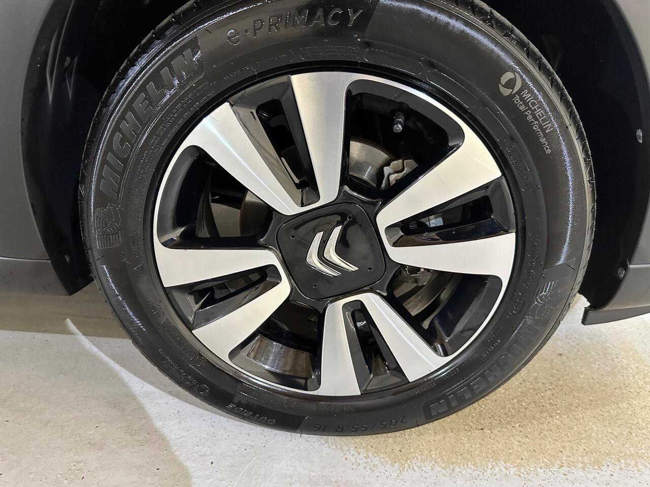 Citroen C3 YR74XHL
