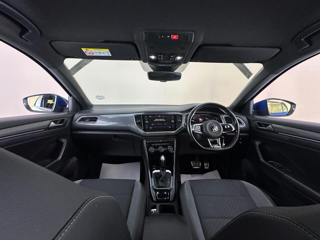 Volkswagen T-Roc VE71FXT