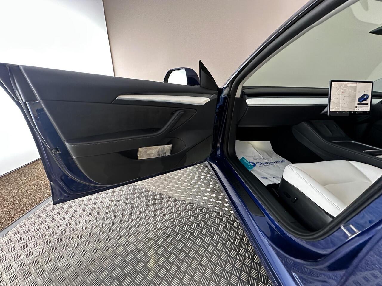 Tesla Model 3 ND21YWT