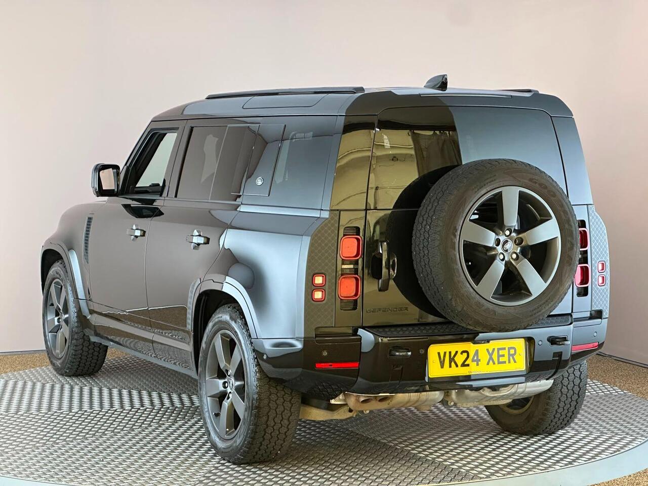 Land Rover Defender 110 VK24XER