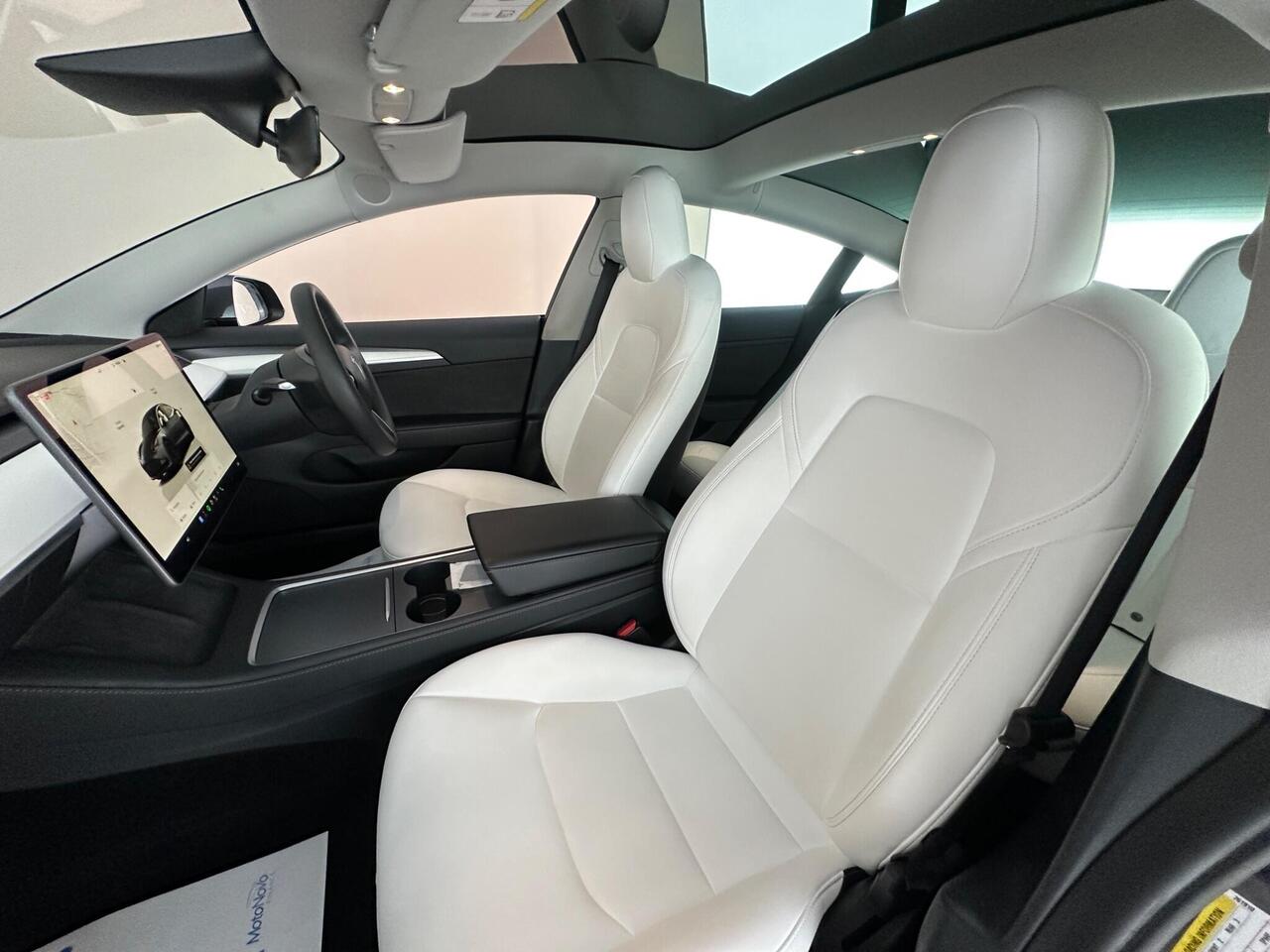 Tesla Model 3 SJ23ZWP