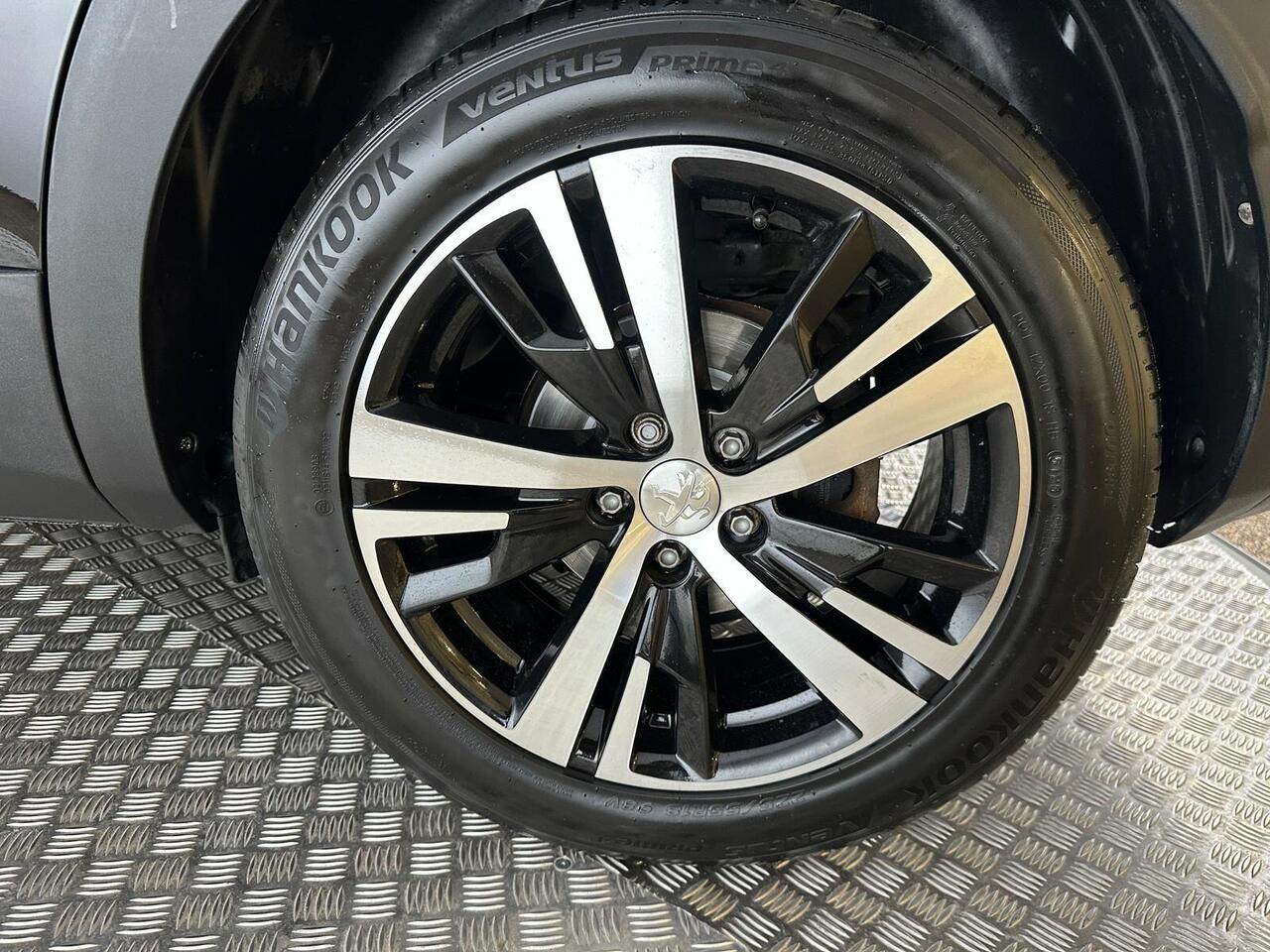 Peugeot 3008 MJ17EHF