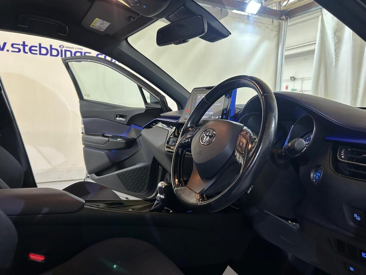 Toyota C-HR EW03BEW