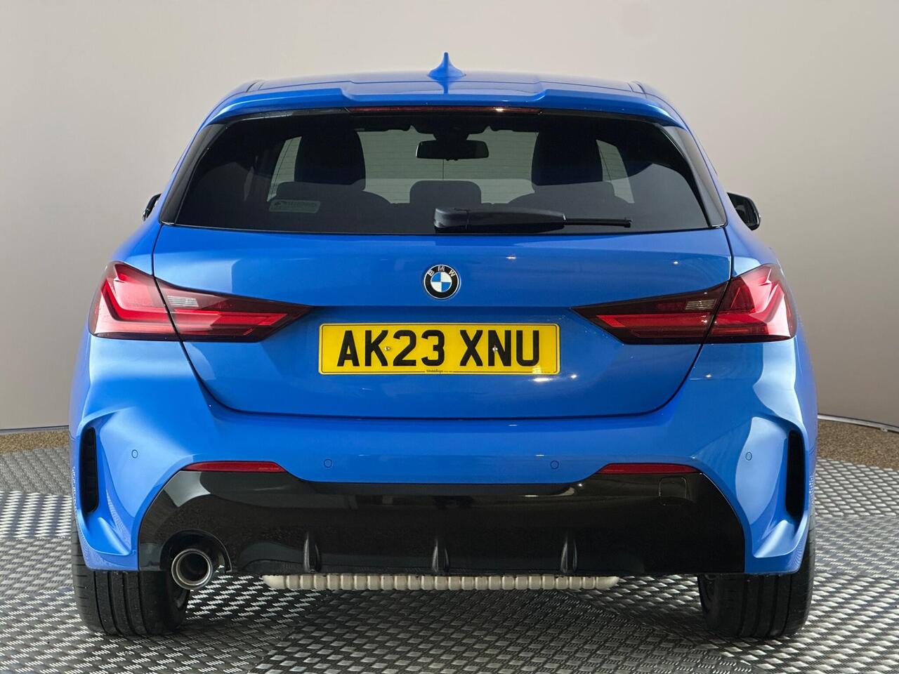 BMW 1 Series AK23XNU