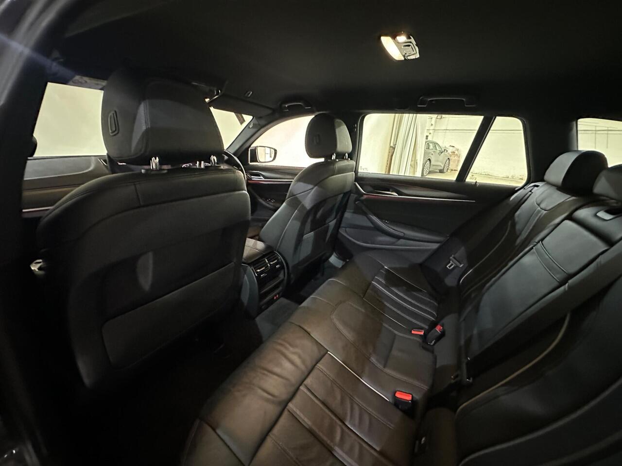 BMW 5 Series AO71YKJ