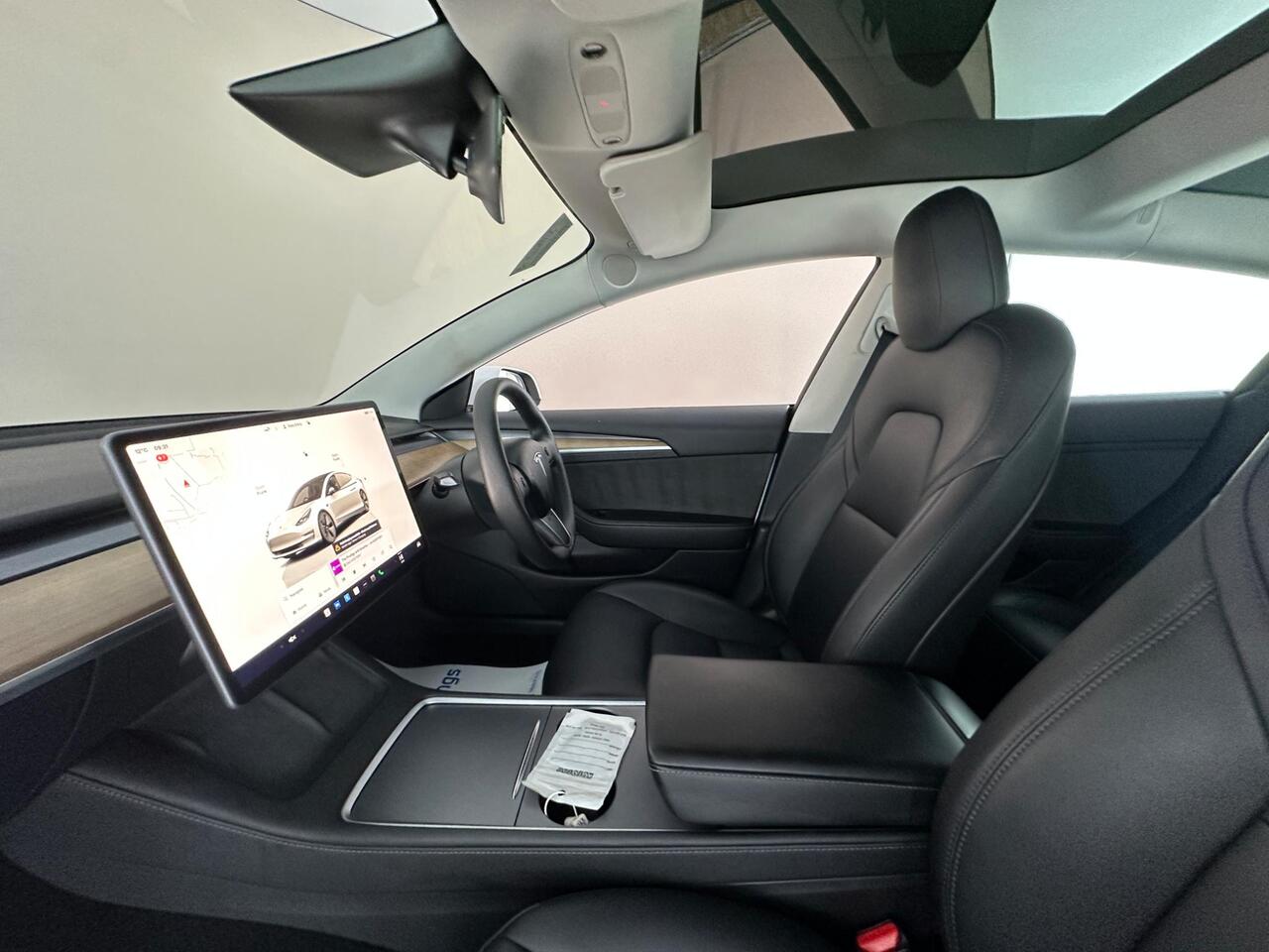 Tesla Model 3 AF72VOA