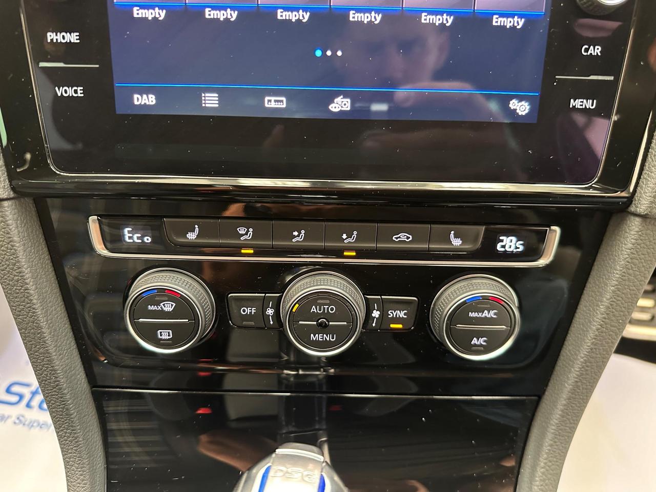 Volkswagen Golf FA18XRE