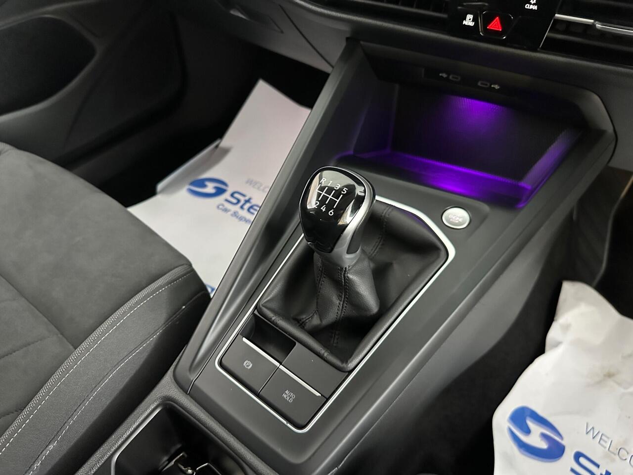 Volkswagen Golf NH21GKG