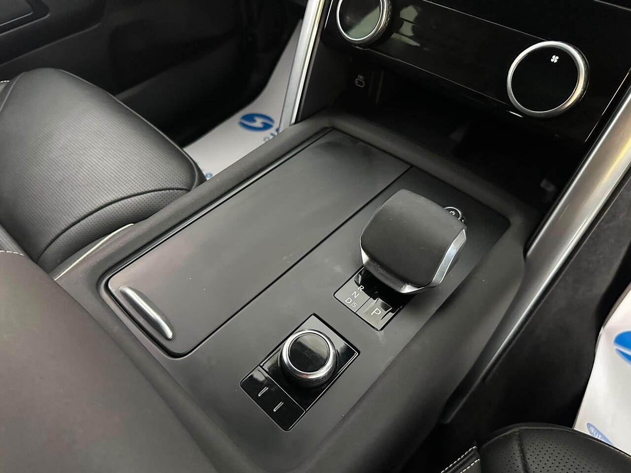 Land Rover Discovery NJ24ELH