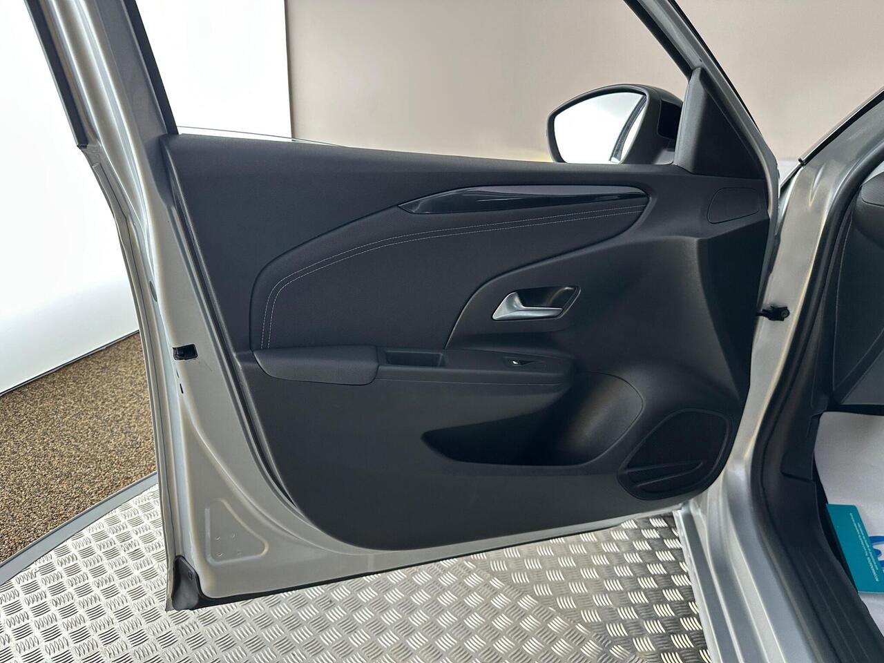 Vauxhall Corsa Electric AO72ODX