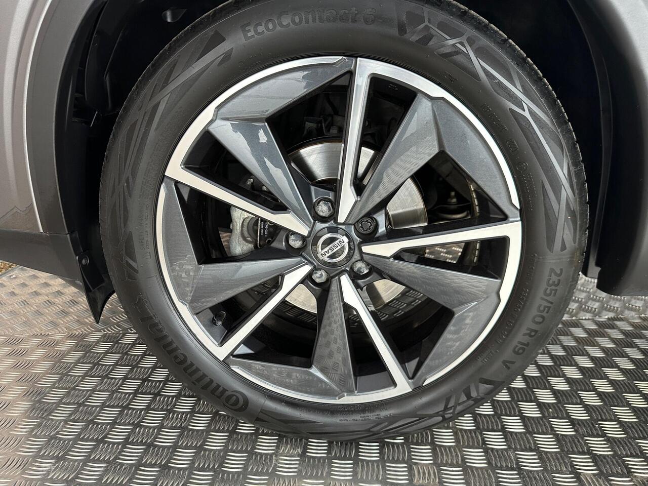 Nissan Qashqai DX71UNR