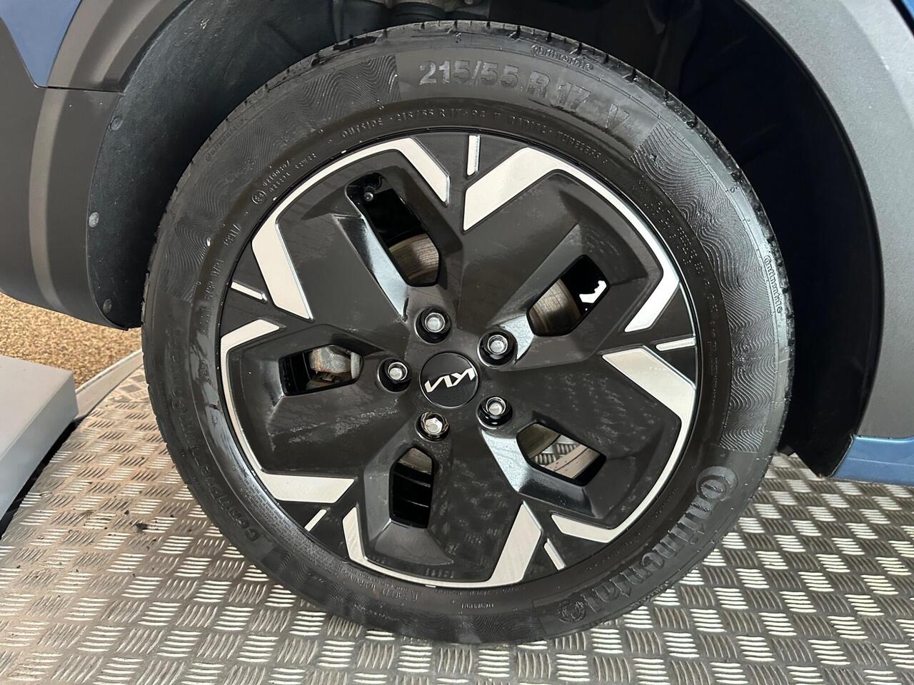 Kia Niro LS73XAX