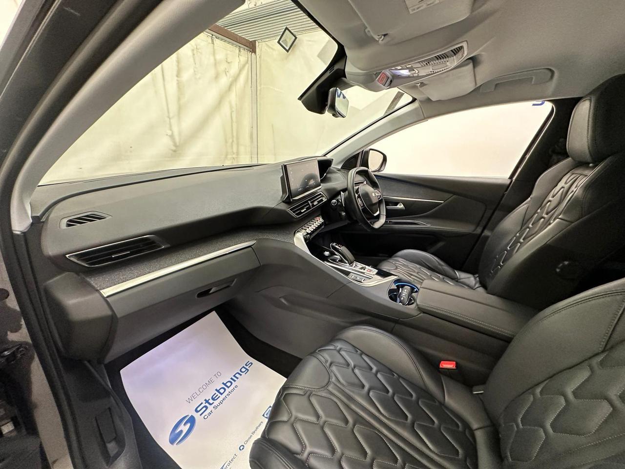 Peugeot 3008 VU71KBN