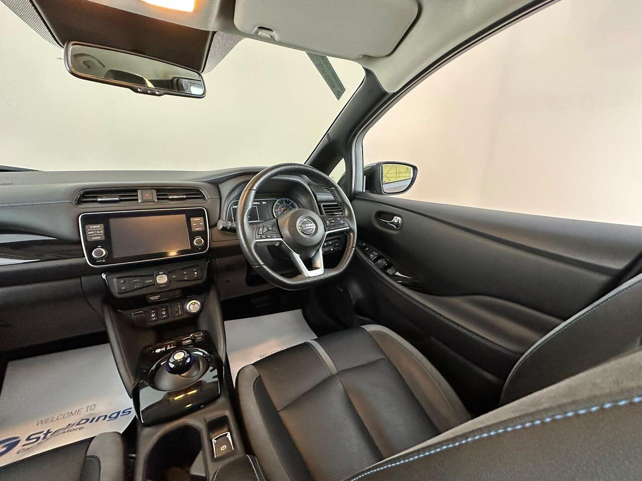 Nissan Leaf AP22EFD