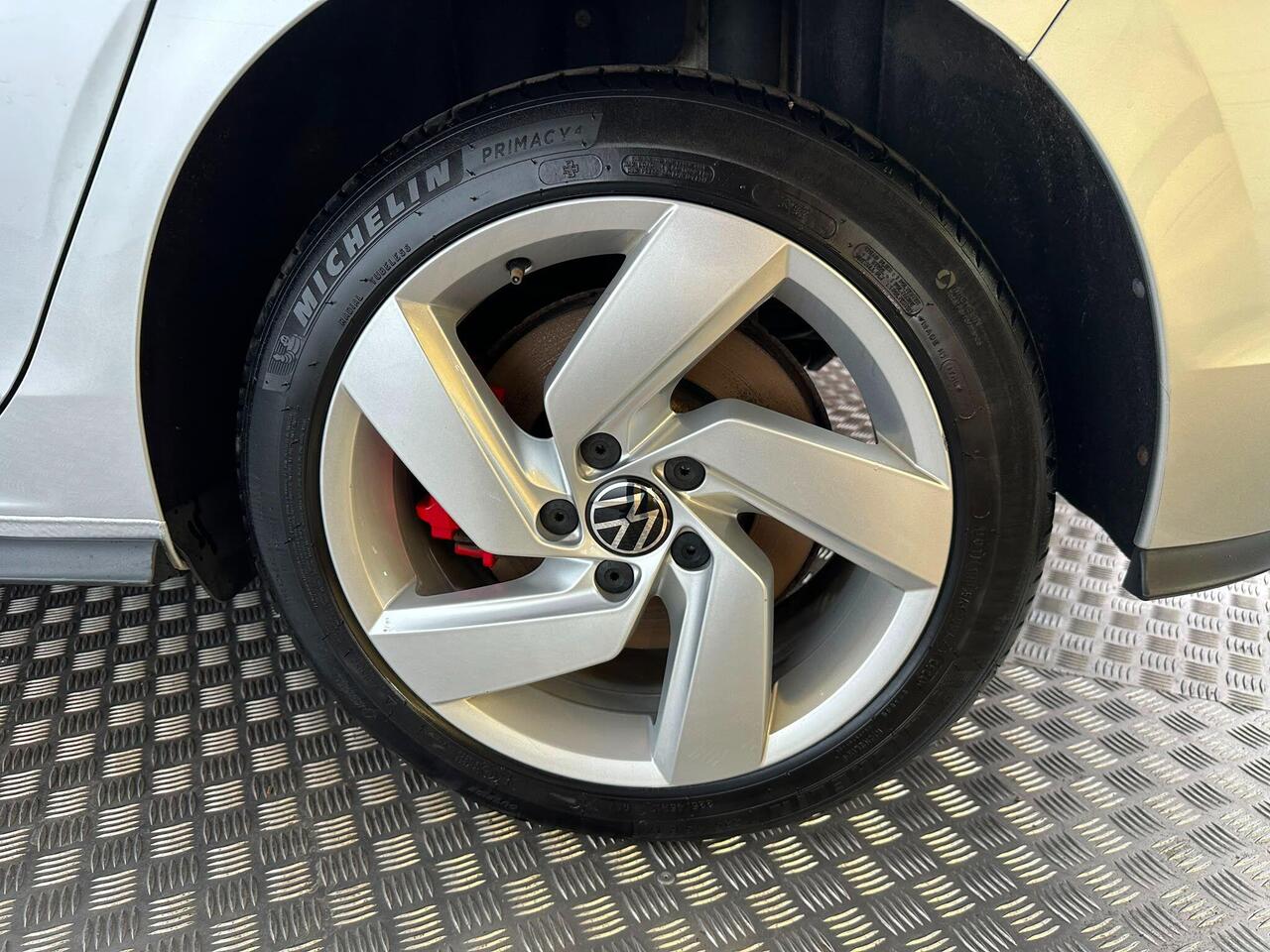 Volkswagen Golf BD72KTA