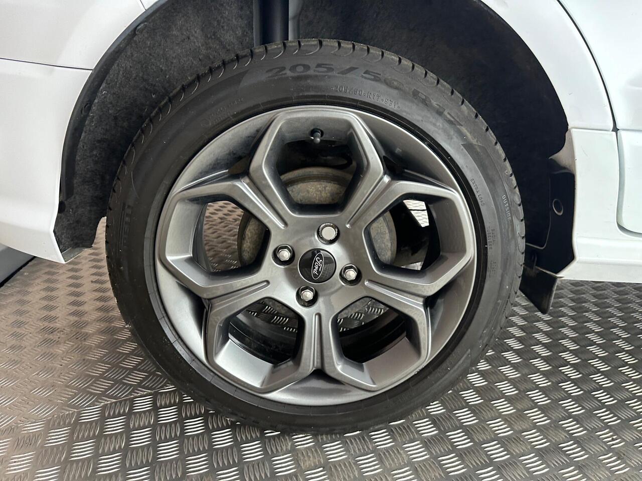 Ford EcoSport FT72KJO