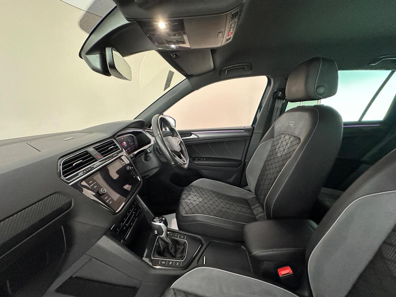 Volkswagen Tiguan VO24XRH