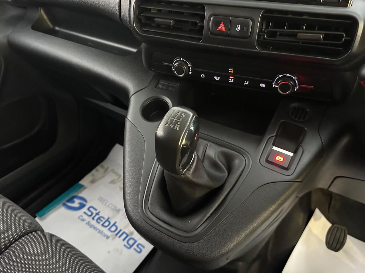Peugeot Partner MW21LVJ