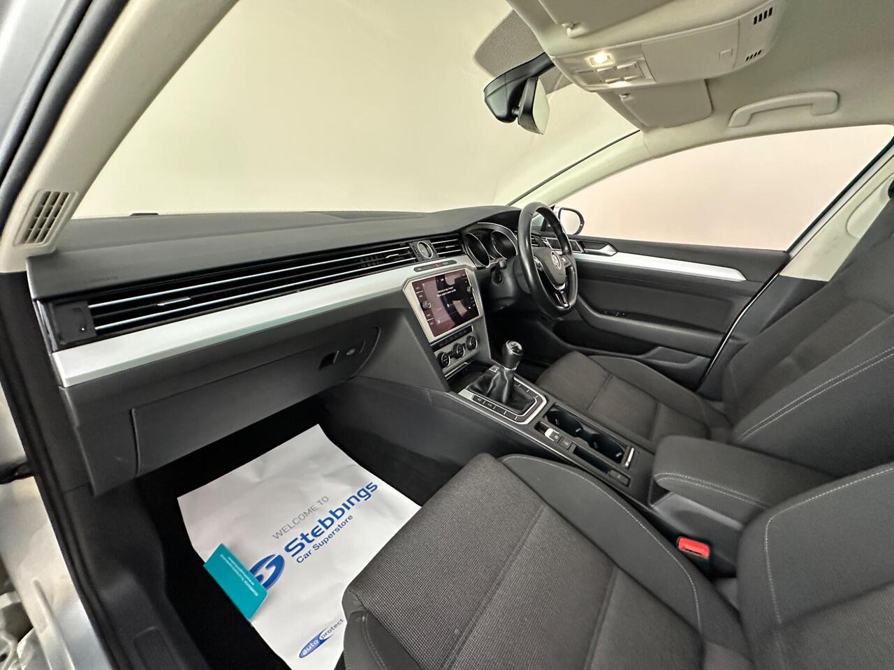 Volkswagen Passat AD19KLE