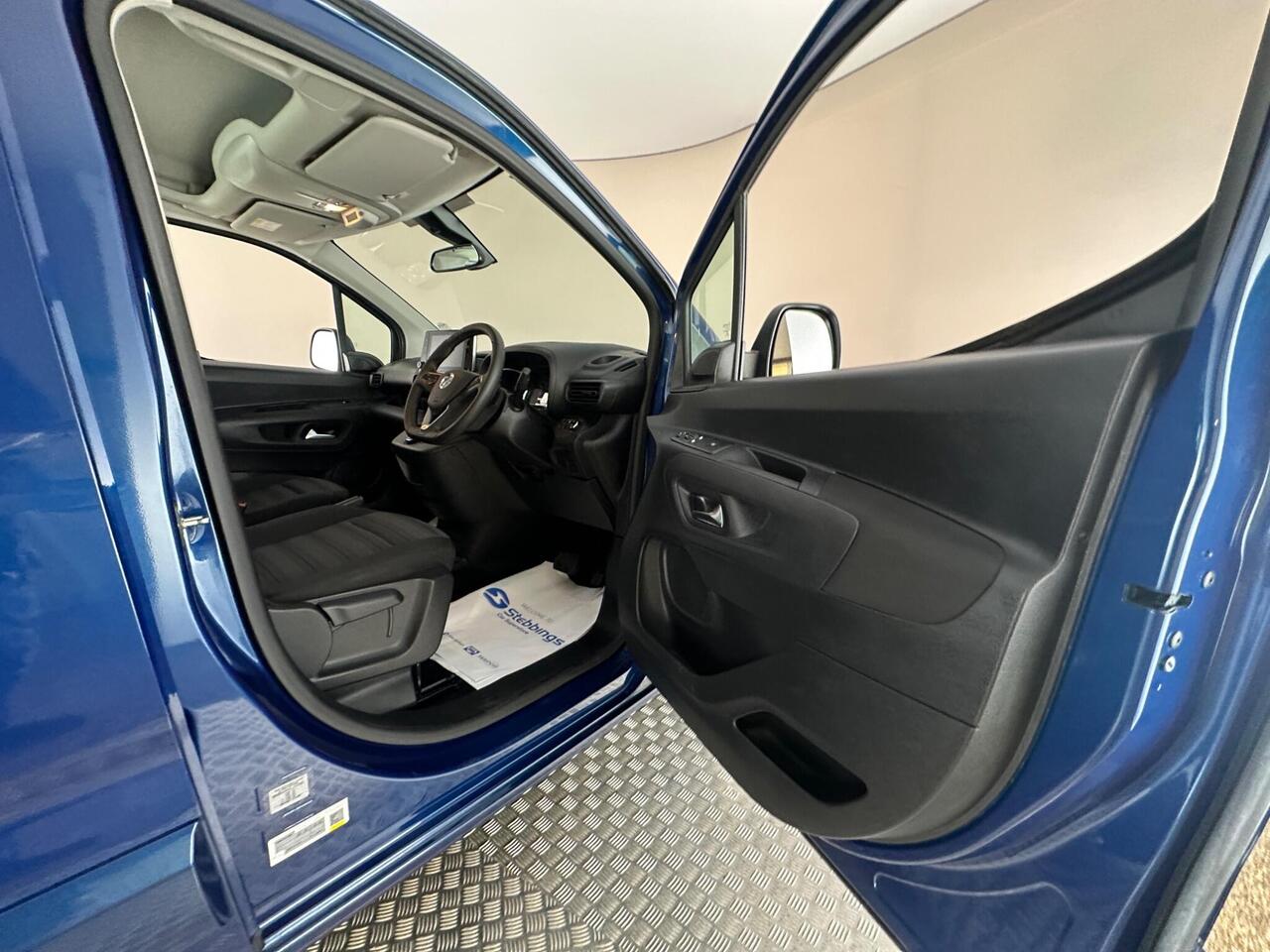 Vauxhall Combo Life YX70XER