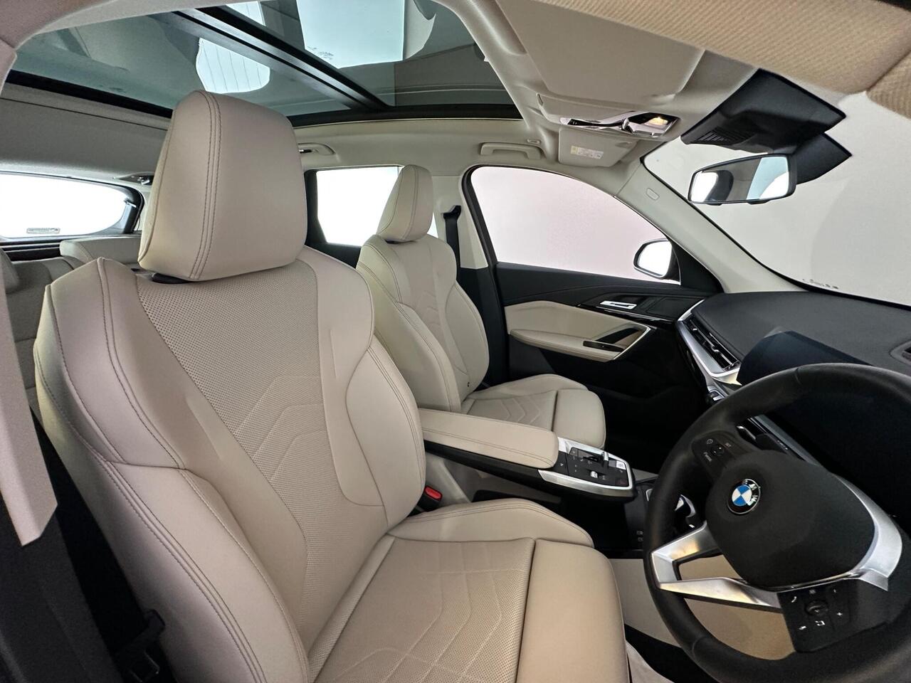 BMW X1 GX25HDD