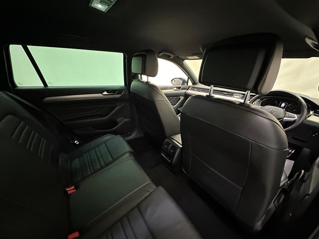 Volkswagen Passat EK21MYC