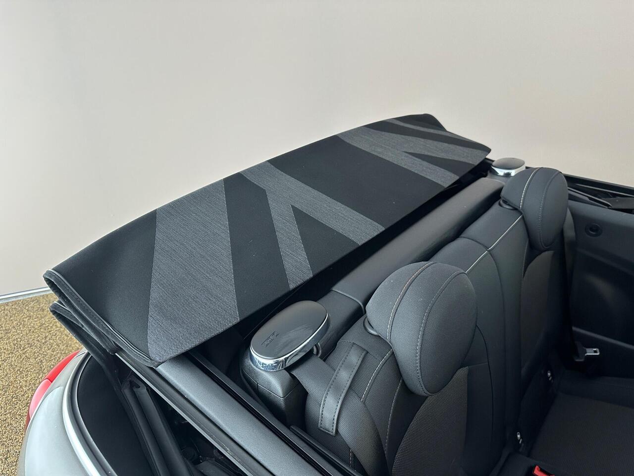 MINI Convertible FT68EZW