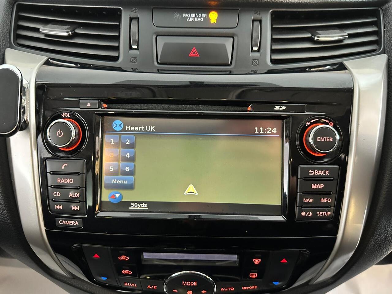 Nissan Navara HJ68GNU