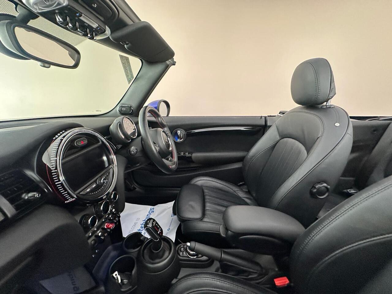 MINI Convertible ET68PYA