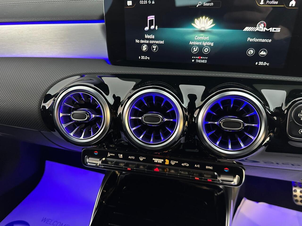 Mercedes-Benz A Class WA72XTX