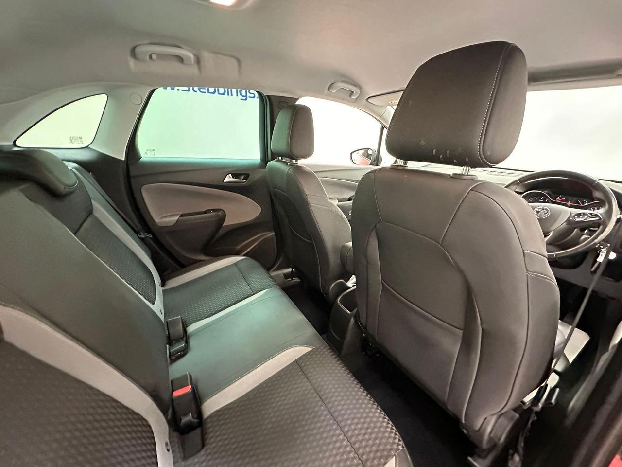 Vauxhall Crossland X AU69DFD