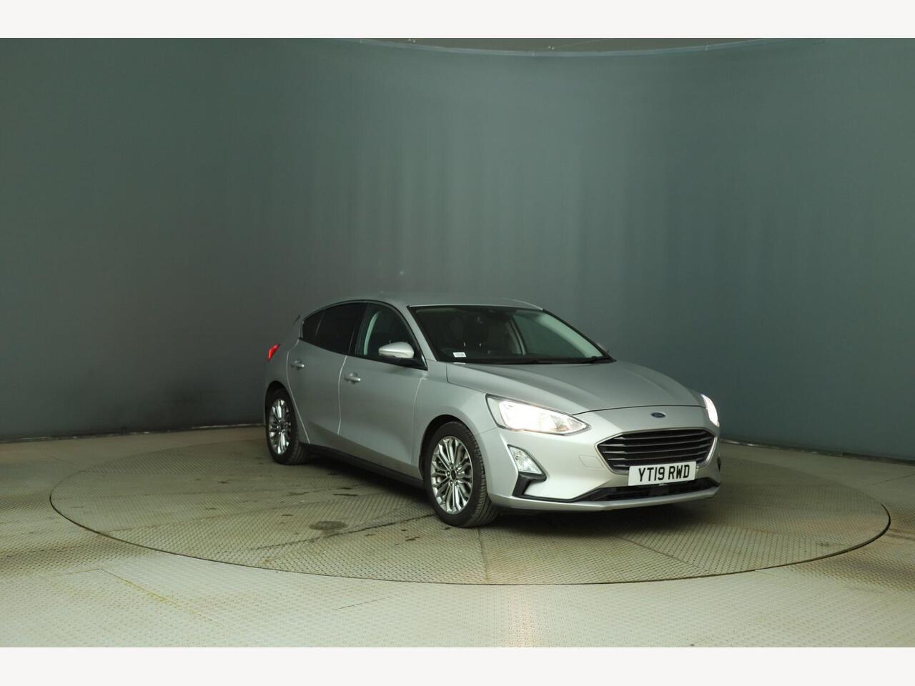Ford Focus YT19RWD
