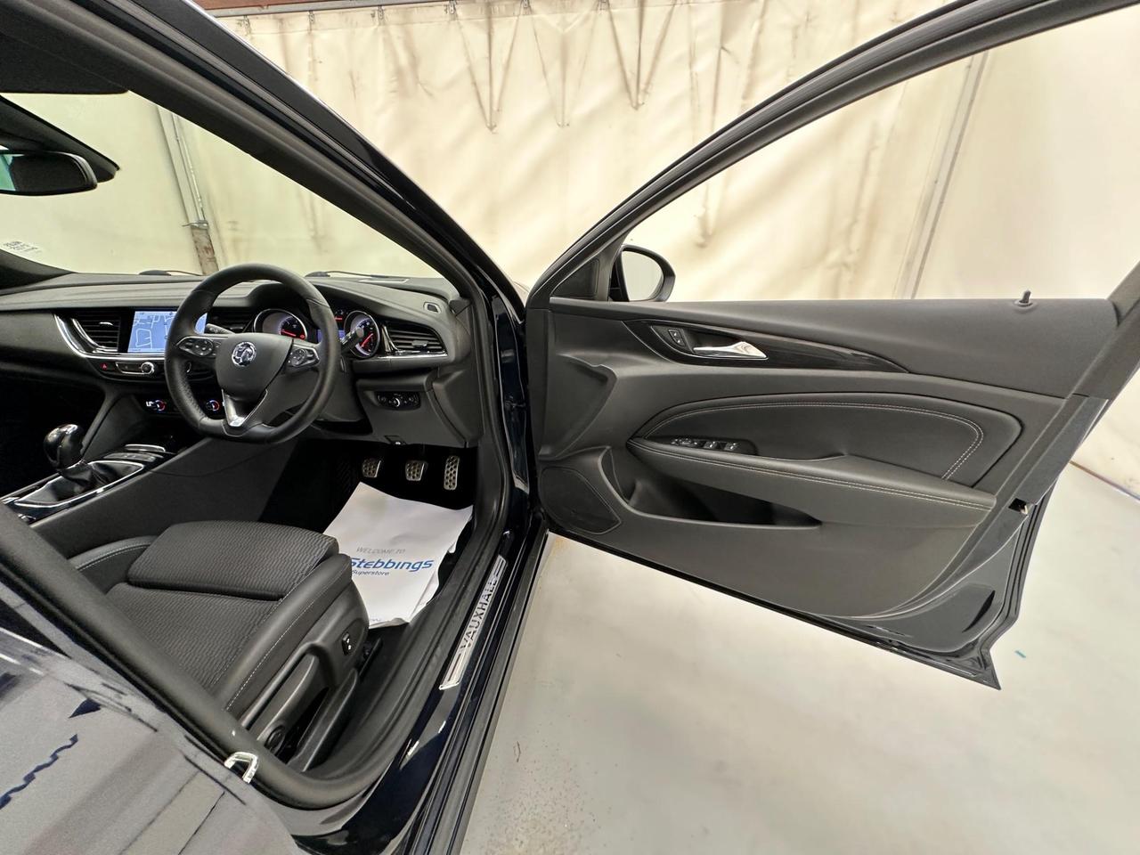 Vauxhall Insignia BT67GNN