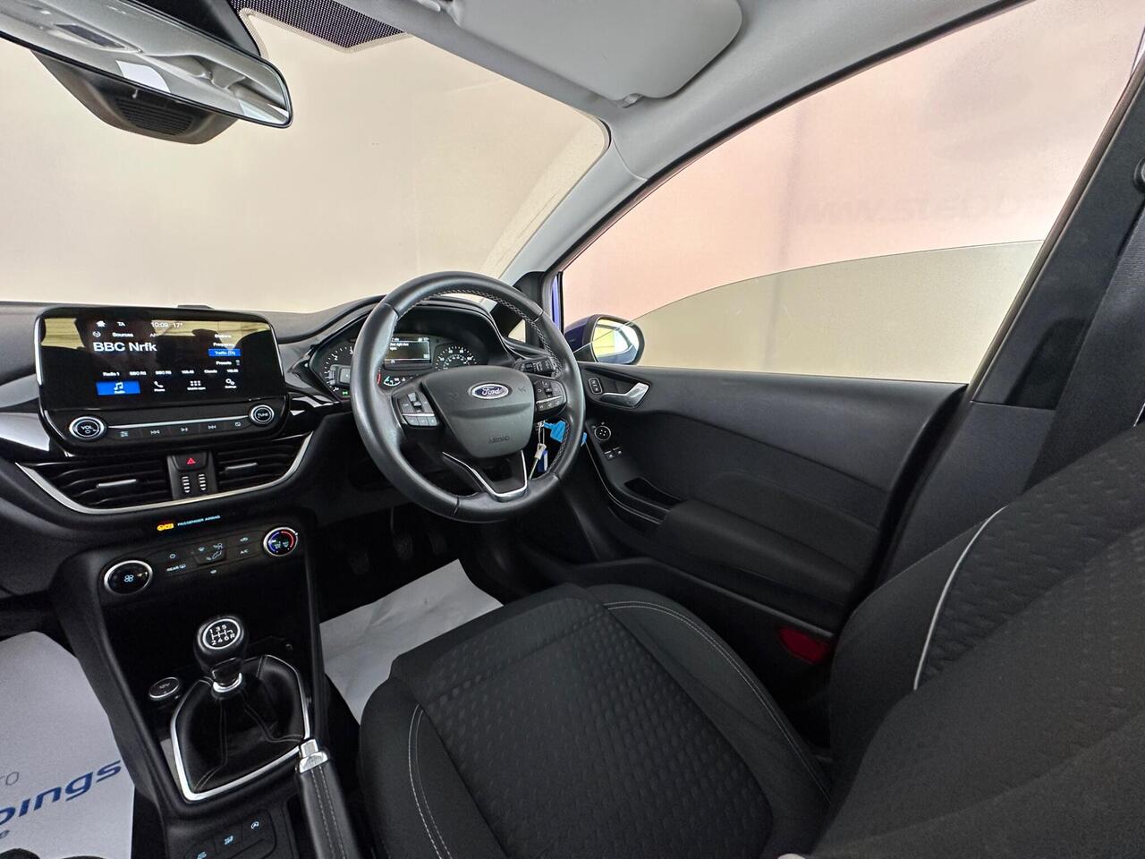 Ford Fiesta YD18PZH