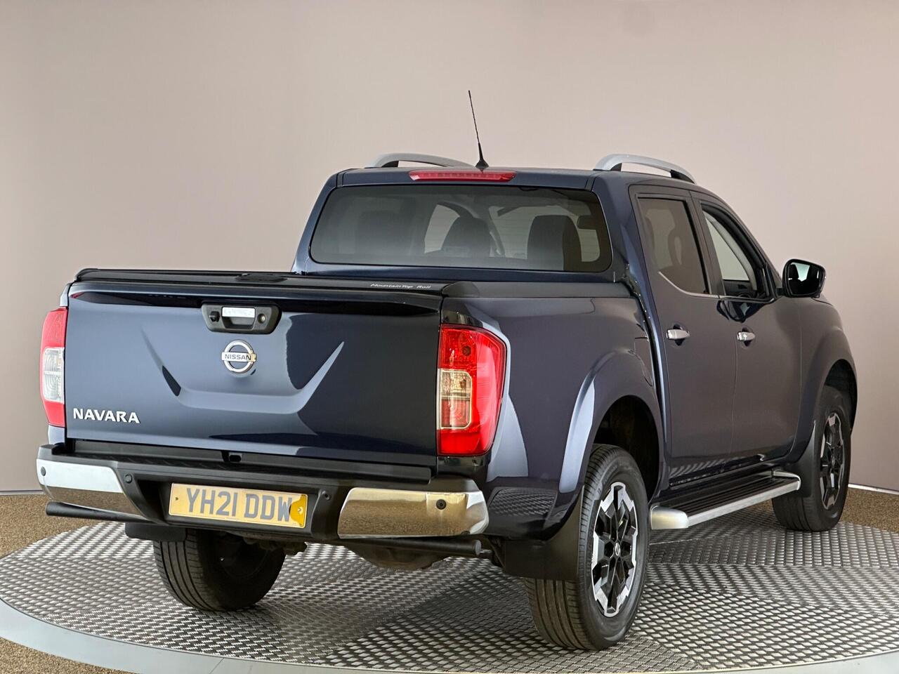 Nissan Navara YH21DDW