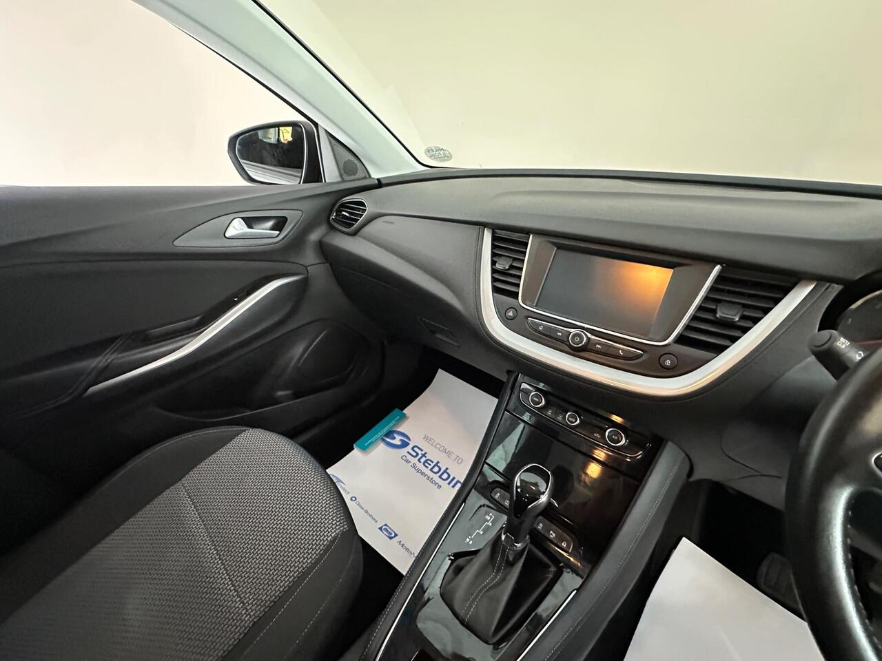 Vauxhall Grandland X SK68DMY