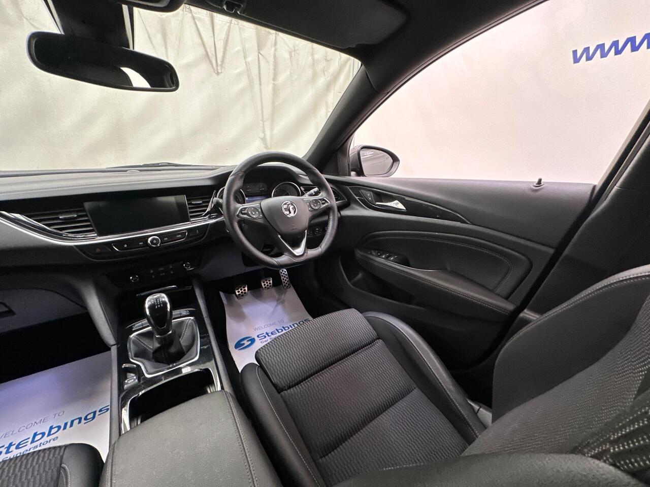 Vauxhall Insignia BG18OSM