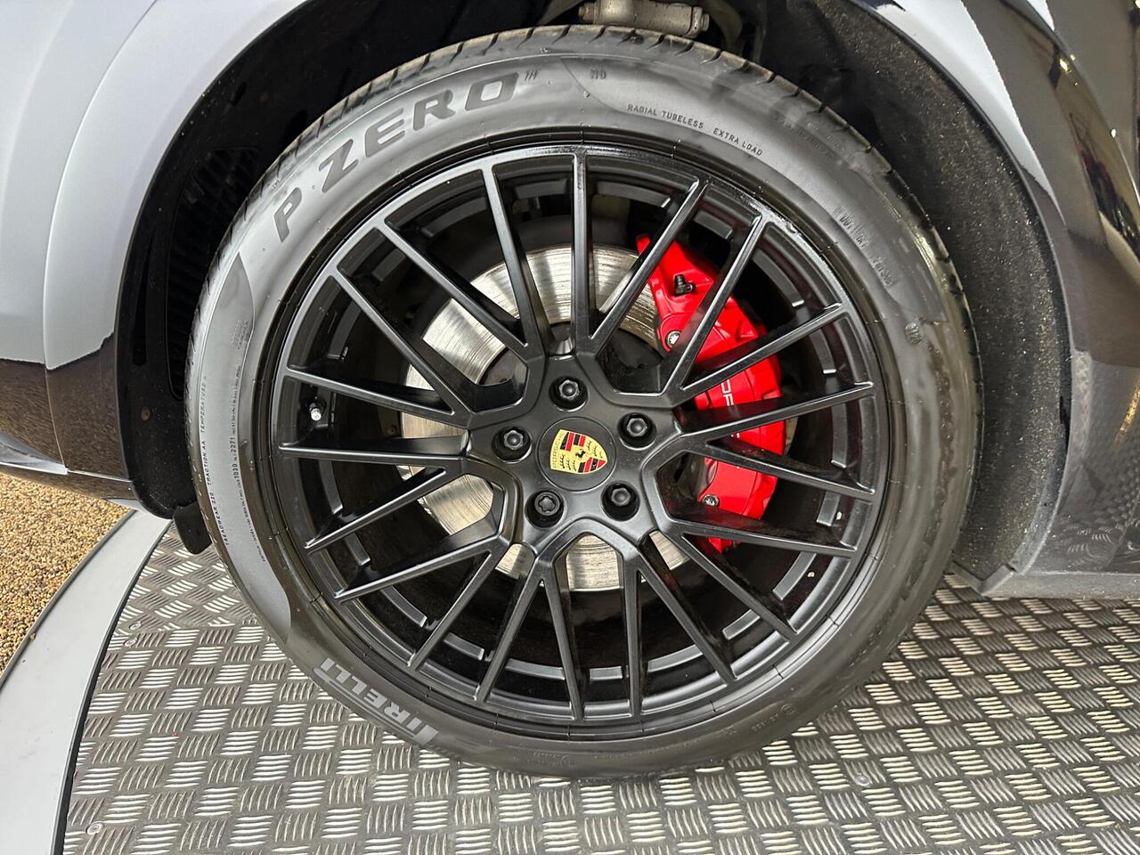 Porsche Cayenne AO22XFK