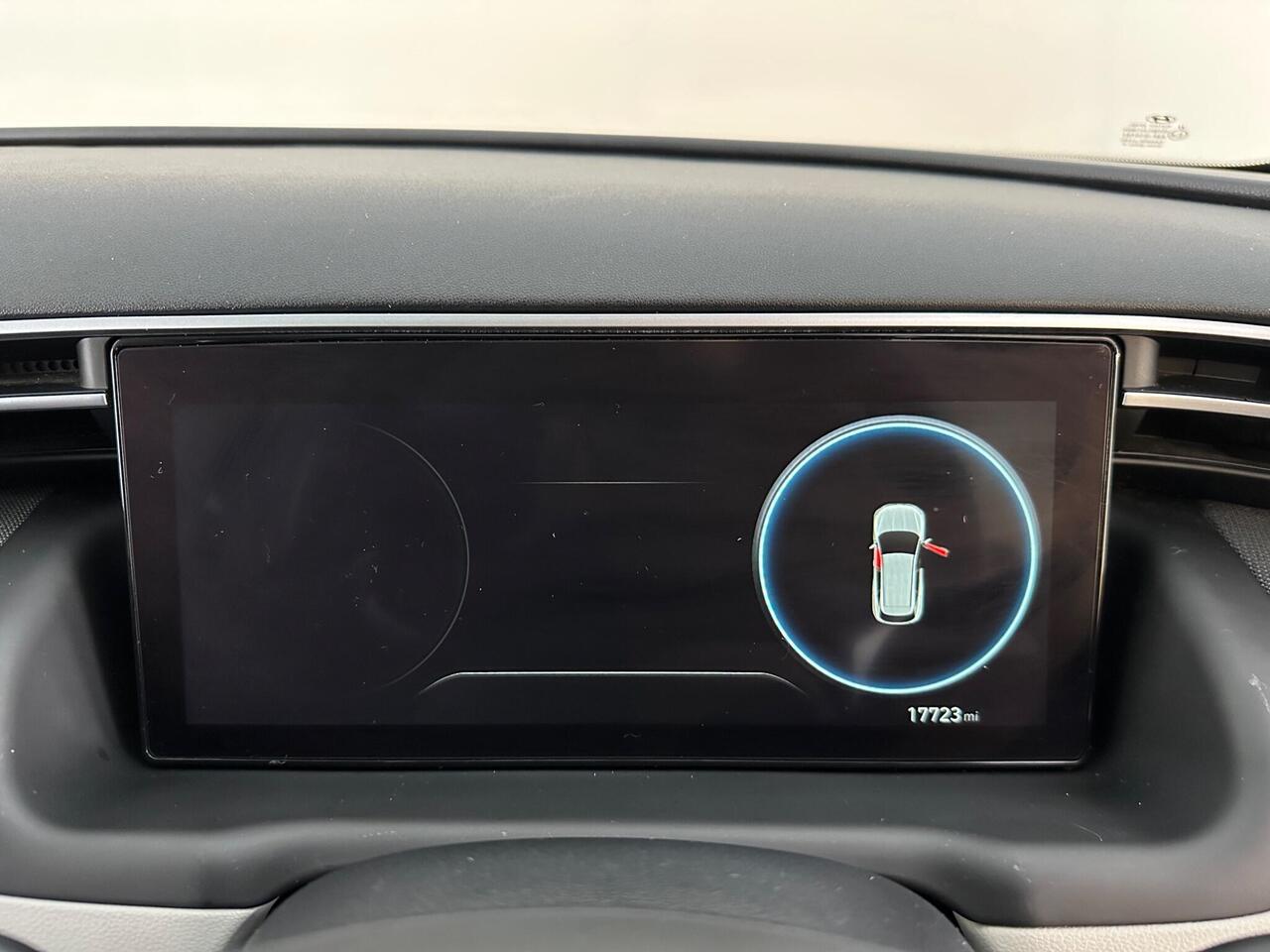 Hyundai TUCSON AX22AYS