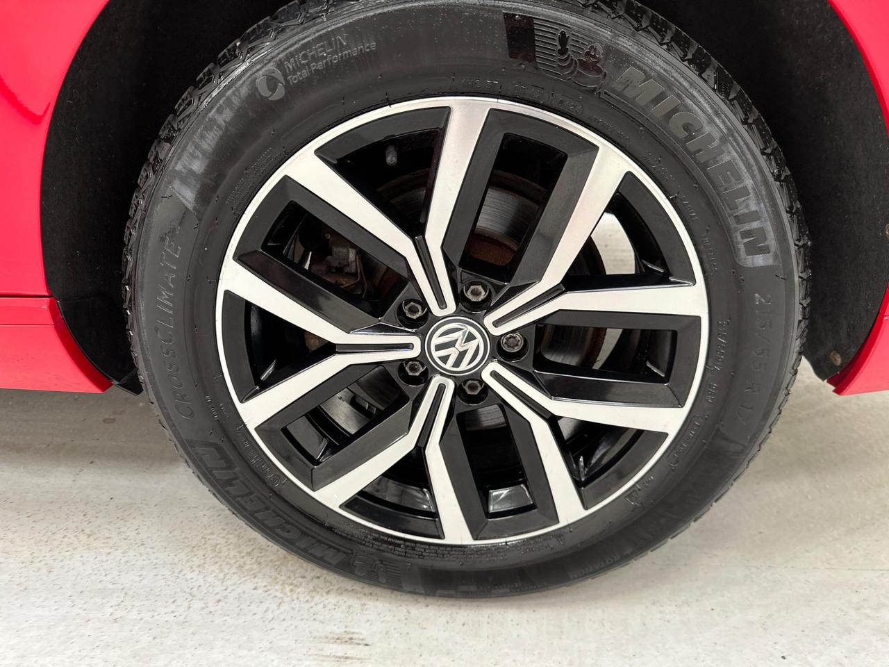 Volkswagen Passat PK69YKH