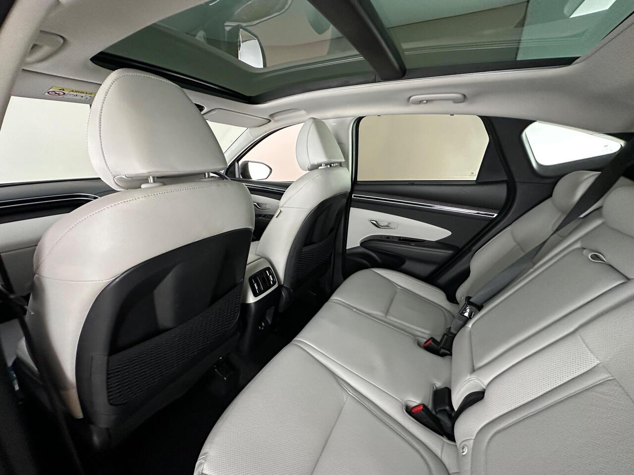 Hyundai TUCSON AX22AYS