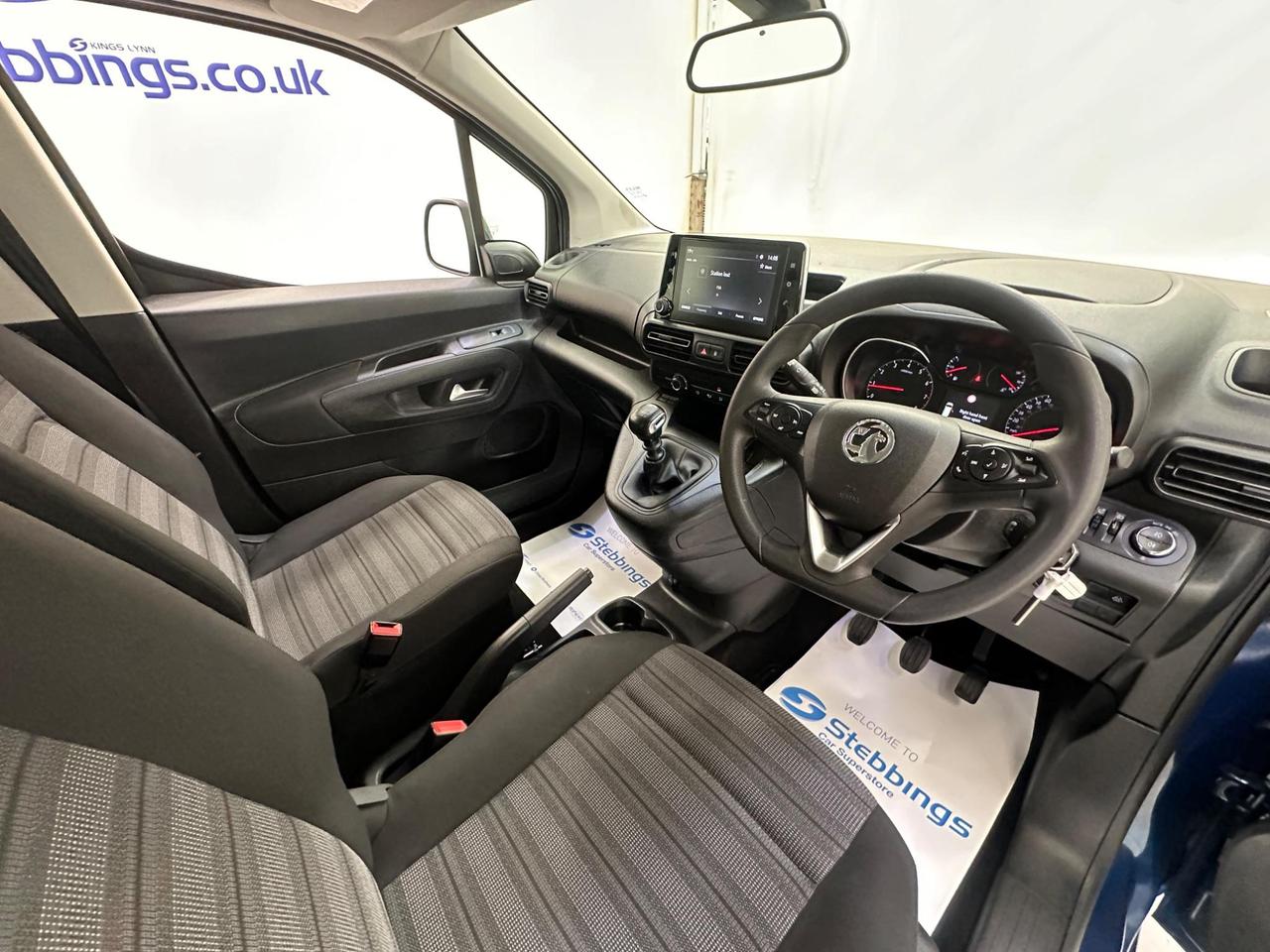 Vauxhall Combo Life YT70SXF