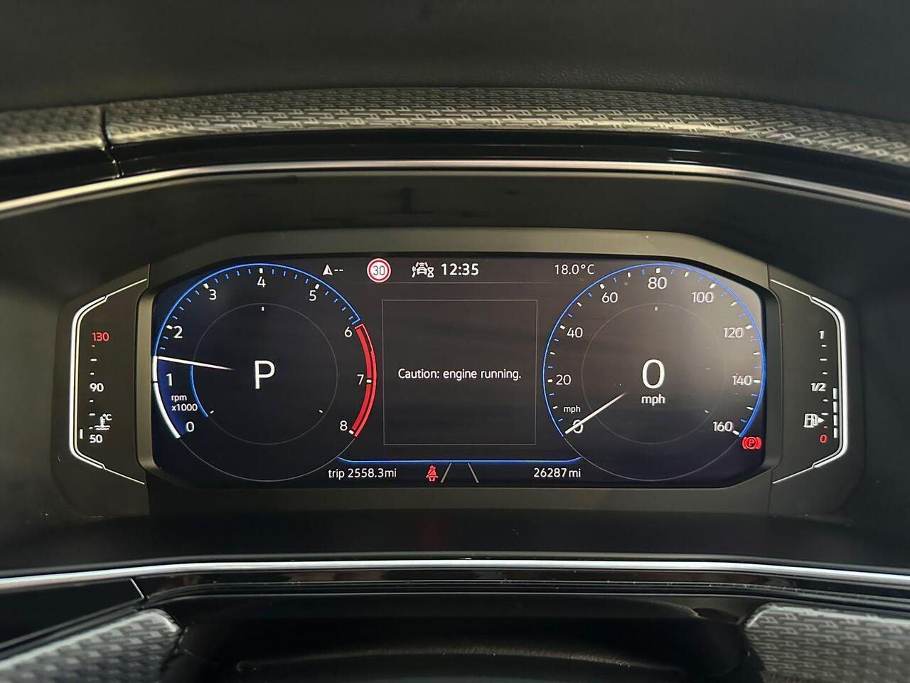 Volkswagen T-Cross AE73YJJ
