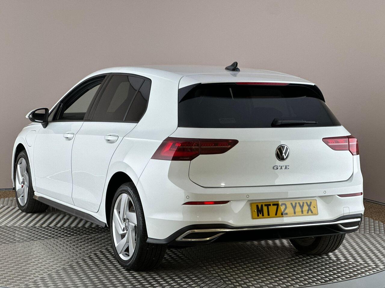 Volkswagen Golf MT72YYX