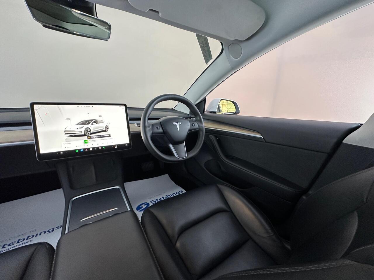 Tesla Model 3 AF22DGX