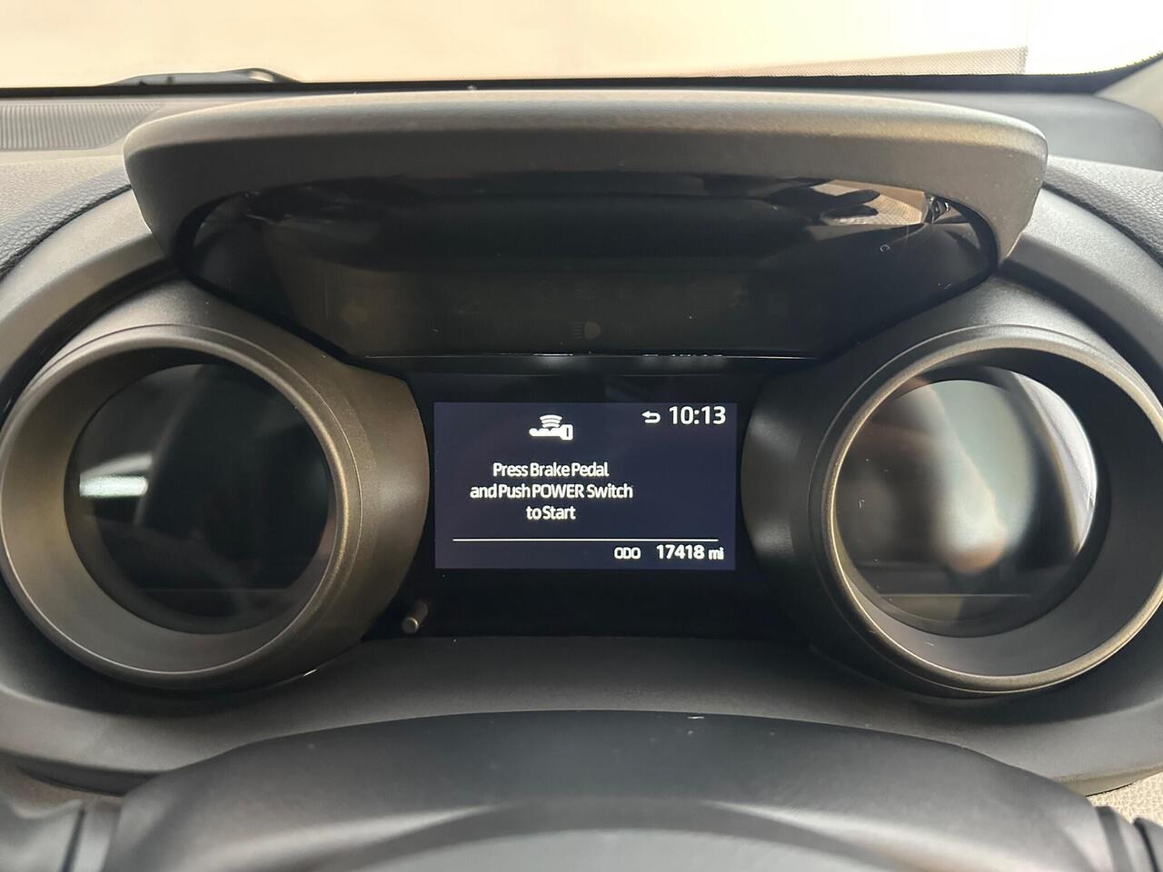Toyota Yaris Cross AK22SZY