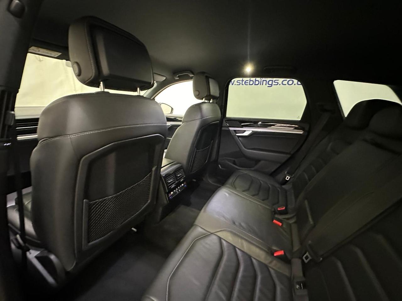 Volkswagen Touareg VK69FRF